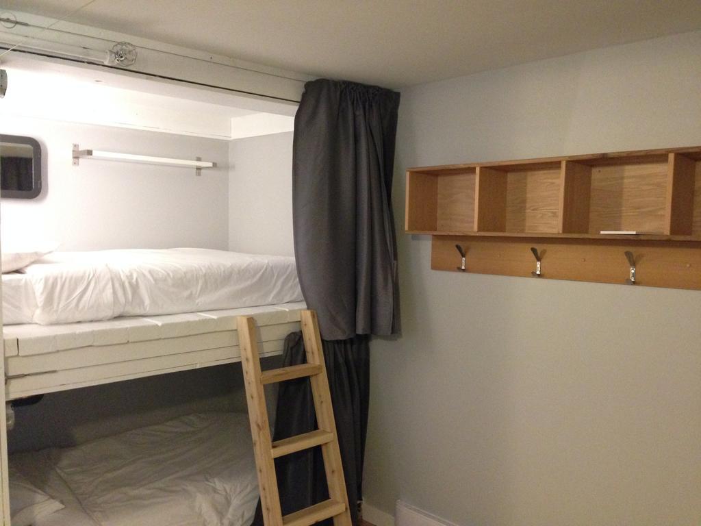 Ubc Whistler Lodge Quarto foto